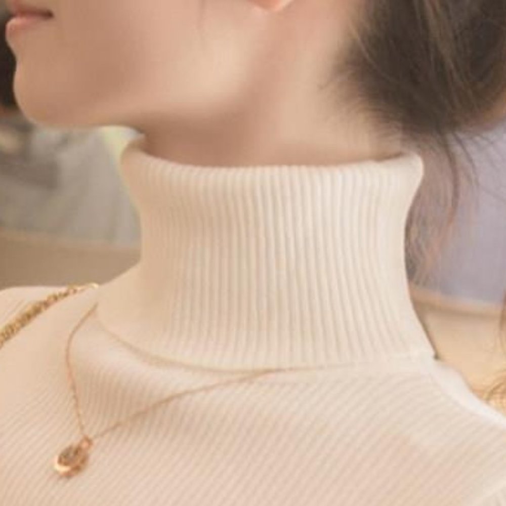 Moda Intl (Victoria's Secret) Turtlenecks